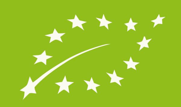 Nuevo logotipo de Agricultura Ecológica: 12 estrellas blancas de la Unión Europea que forman la silueta de una hoja sobre un fondo verde